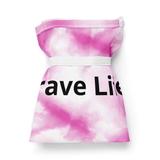 Lightweight durable polyester shopping bag with integrated handles, reusable and eco-friendly alternative to plastic bags.